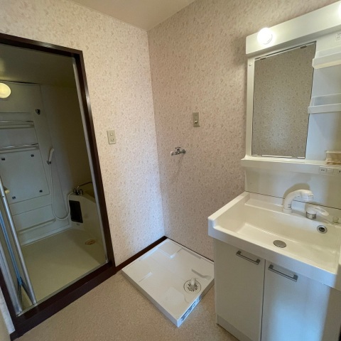 ハイム屋敷前の内装写真
