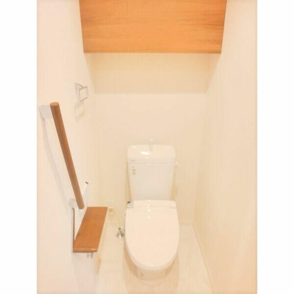 ボヌールヤマキチIVのトイレ写真