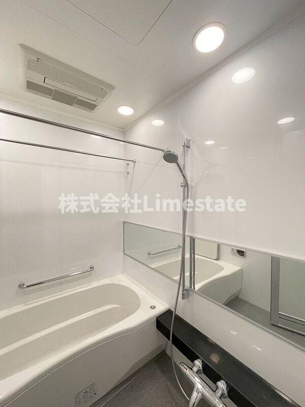 バス・シャワールーム　別部屋参考写真