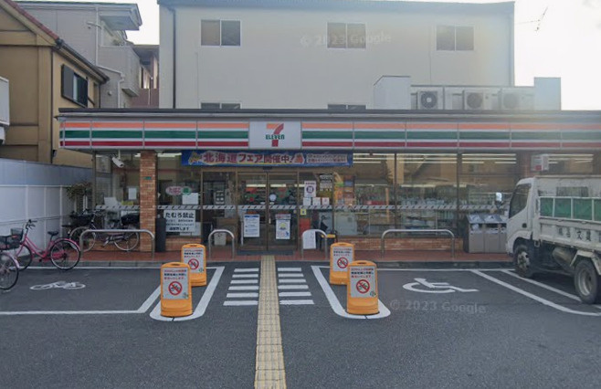コンビニ　セブンイレブン 大阪喜連3丁目店（コンビニ）まで832m