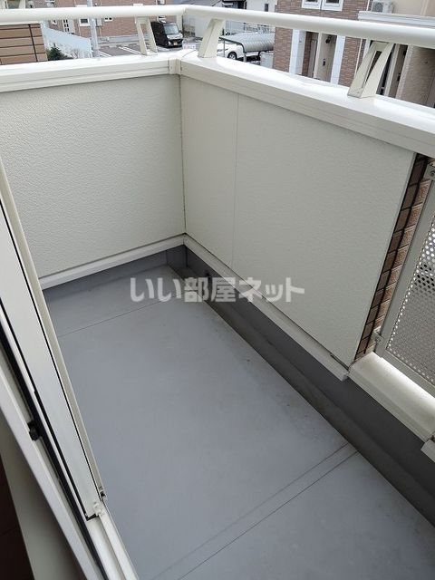 ＪＲ東北本線 南仙台駅 バス乗車時間：20分 最寄りバス停で下車 徒歩2分 2階建 築15年の内装写真