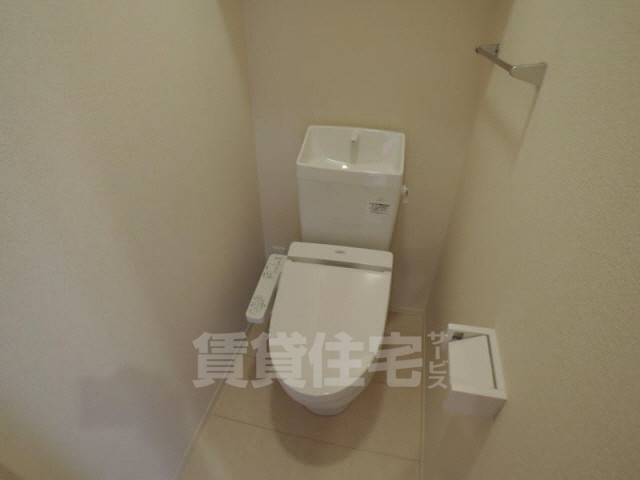 阪急京都線 大宮駅 徒歩7分 2階建 築9年のトイレ写真