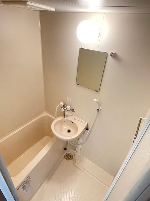 G-ONE西新IIの風呂写真