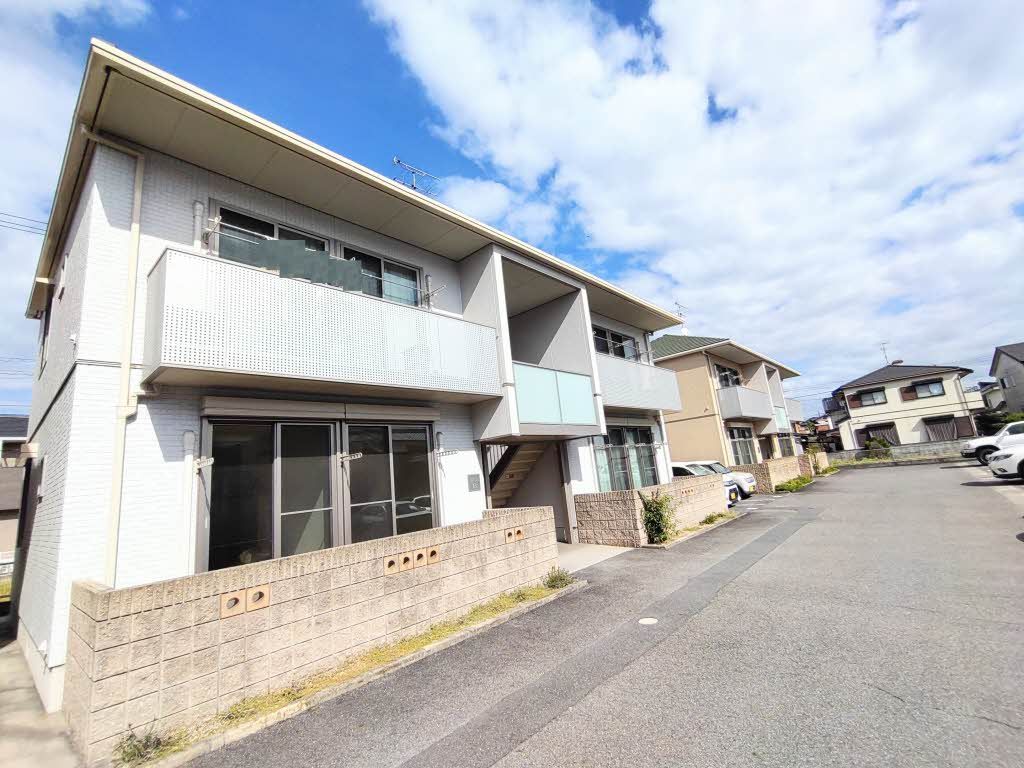 建物外観　Ｂ棟