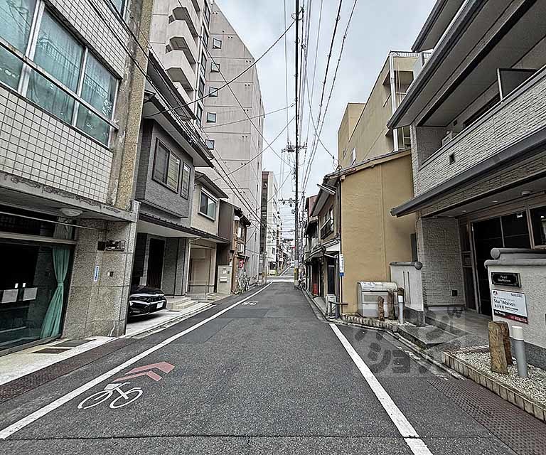 STANDZ四条西洞院の外観写真