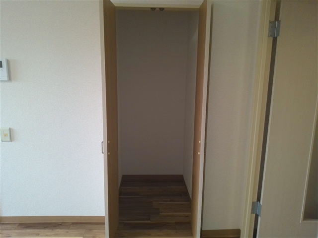第2日新マンションの内装写真
