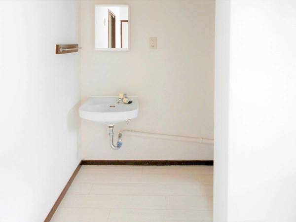 洗面設備　ビレッジハウスの同一物件・同一タイプの間取りの写真です