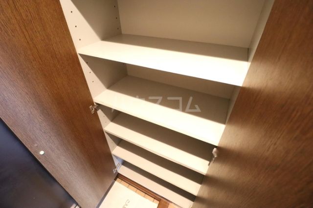 ファインステージ鴻巣の玄関写真