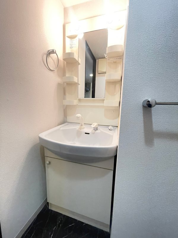 クオーレ三宮弐番館の内装写真