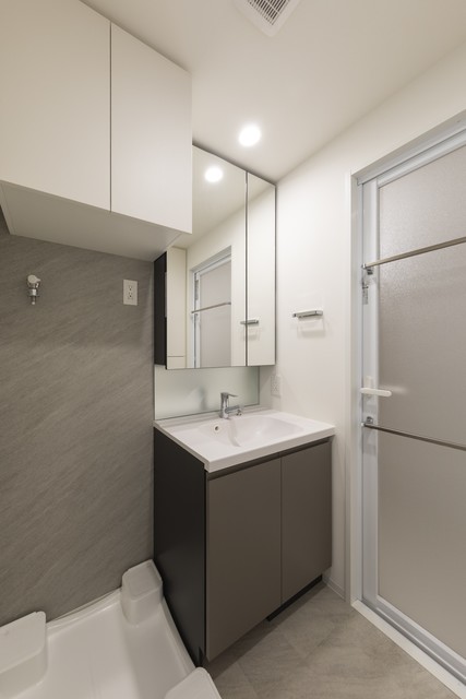 洗面設備　※写真は同タイプ住戸です。