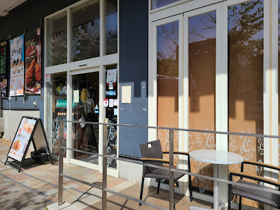 飲食店　TULLYS COFFEE 宮崎台店（飲食店）まで848m