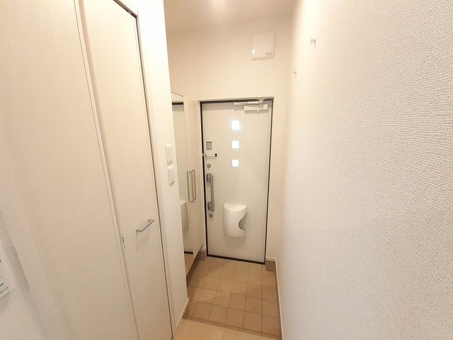 玄関　落ち着いた玄関です