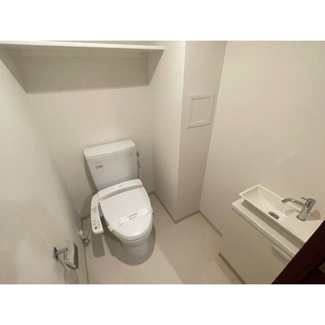コンフォリア駒場のトイレ写真