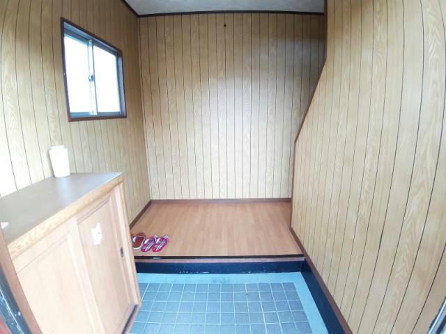 湖南サンライズ1貸家の玄関写真