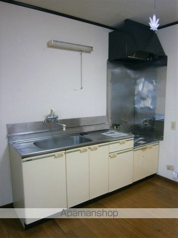 シャイニングマンションのキッチン写真