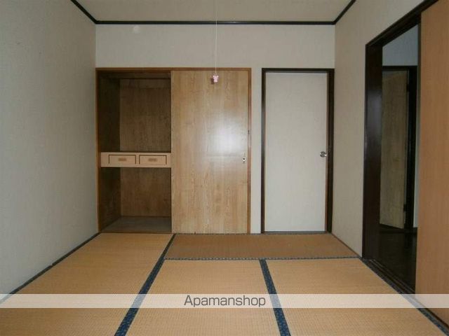 シャイニングマンションの内装写真