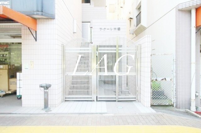 東京メトロ半蔵門線 清澄白河駅 徒歩10分 8階建 築37年の外観写真