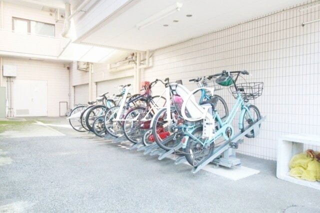東京メトロ半蔵門線 清澄白河駅 徒歩10分 8階建 築37年の外観写真