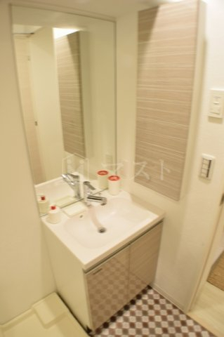 洗面設備　他号室参考写真です