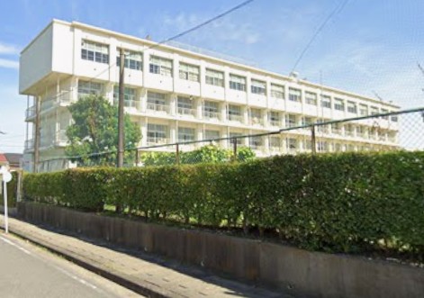 小学校　甚目寺西小学校（小学校）まで675m