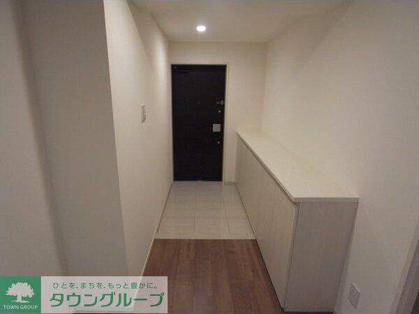 RESIDENCE KIKUZAKAの玄関写真