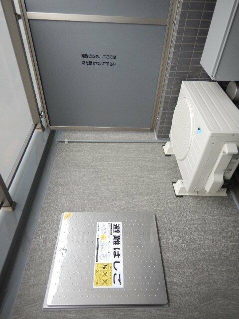 玄関　バルコニーからの眺めを楽しみ…
