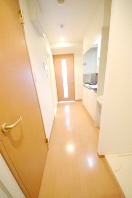 玄関　★お問い合わせはタウンハウジングまで★