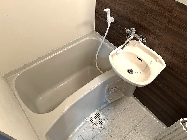 バス・シャワールーム　同タイプ別部屋