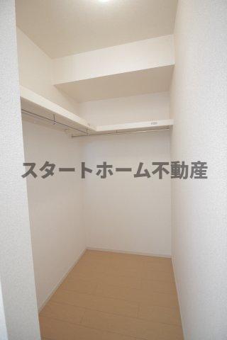収納　たっぷりとした収納スペースです