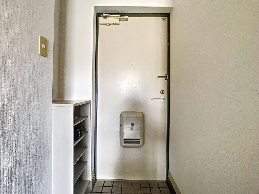 フレンディ27の玄関写真