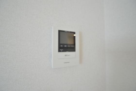 セキュリティ　モニター付きインターホン！