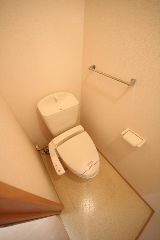 すみれハウスのトイレ写真