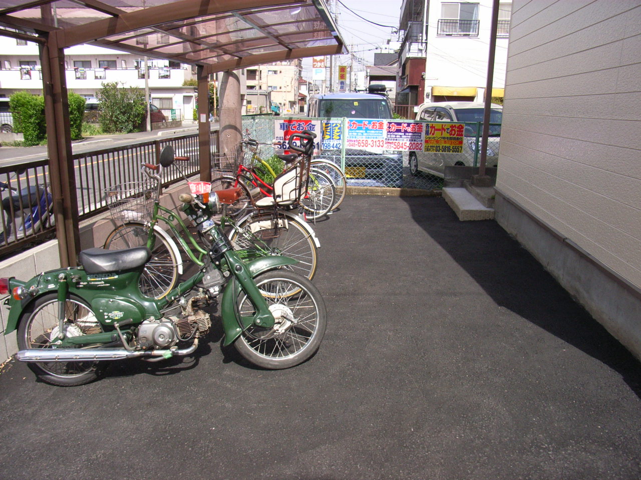 駐車場　駐輪場