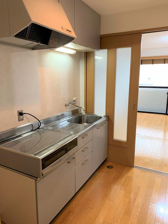 キッチン　写真は同タイプ別部屋