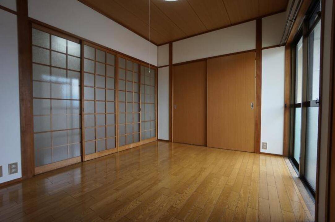 居室・リビング　洋室