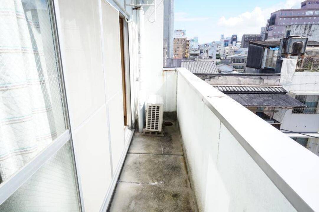 バルコニー　バルコニー