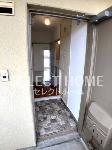 玄関　シンプルで使いやすい玄関です