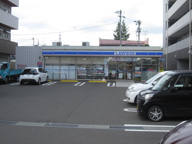 コンビニ　ローソン仙台苦竹一丁目店（コンビニ）まで320m
