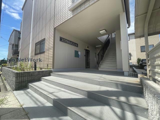 エントランス　エントランス部分