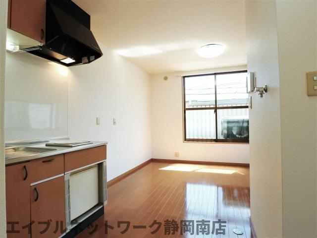 その他　リビングです