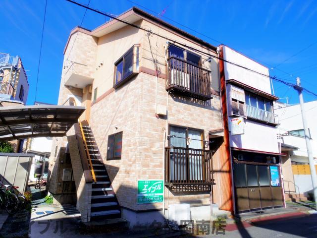 建物外観　外観は落ち着いています