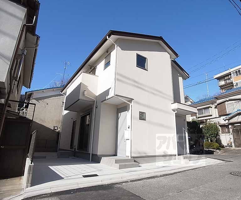 建物外観　鷹峯エリアのお部屋探しはアパマンショップ北大路店まで