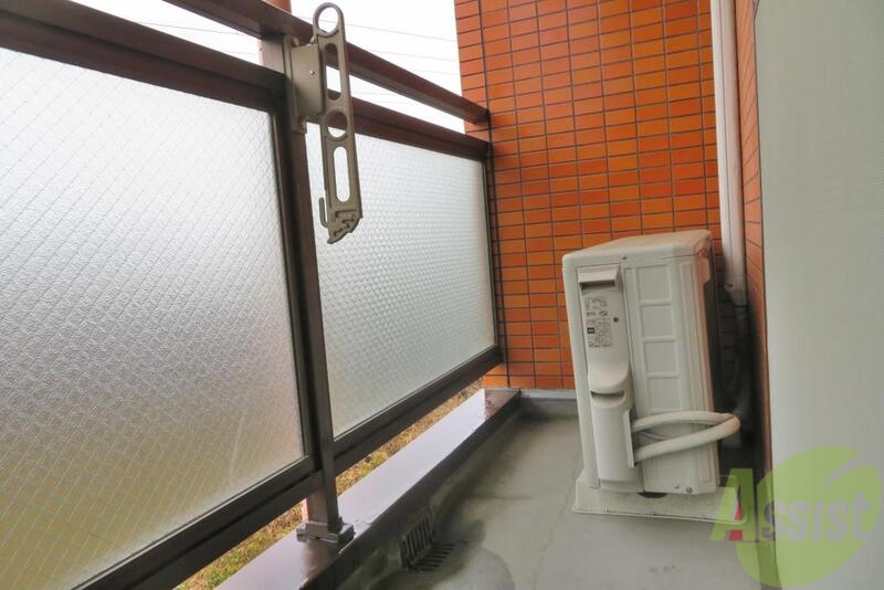 バルコニー　洗濯物がたくさん干せていいですね。