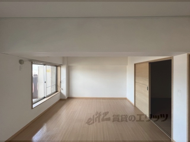 居室・リビング　洋室