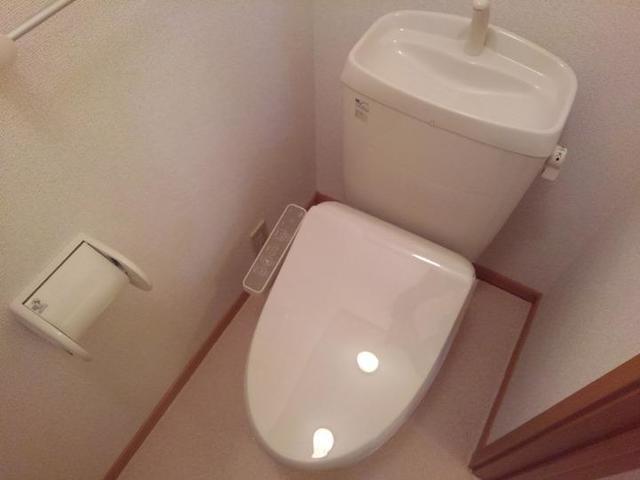 姫路市御国野町御着のアパートのトイレ
