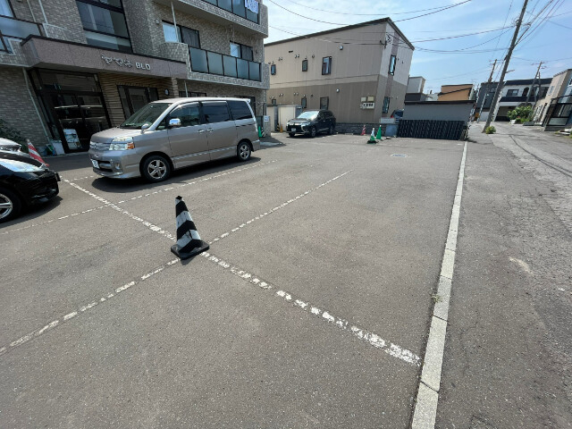 駐車場　駐輪場