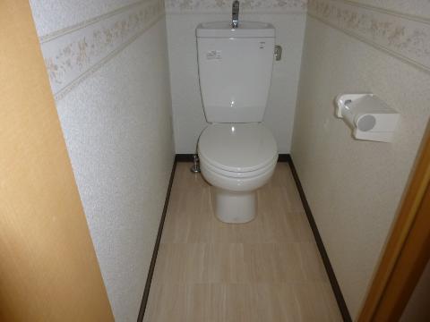 【リフュージのトイレ】