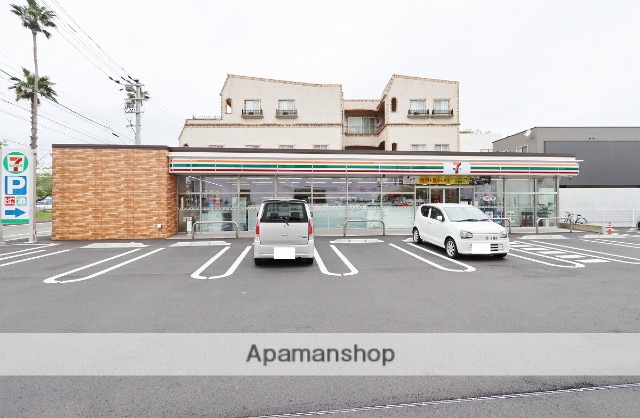 コンビニ　セブンイレブン 徳島南出来島町1丁目店（コンビニ）まで332m