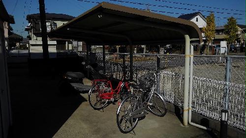 その他共有部分　屋根付き駐輪場