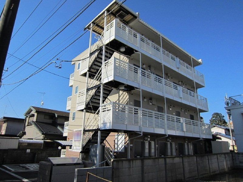 【所沢市東町のマンションの建物外観】